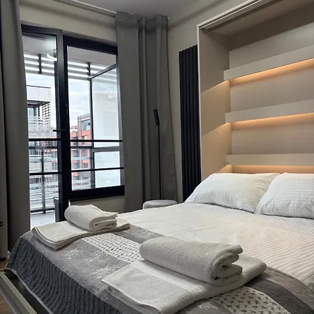 - Modern Center Doki Living, Foodhall & Parking
