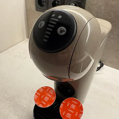 - Modern Center Doki Living, Foodhall & Parking *