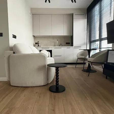 - Modern Center Doki Living & Parking Foodhall * Gdańsk