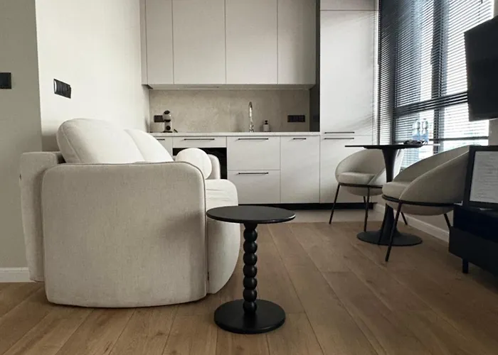 - Modern Center Doki Living & Parking Foodhall * Gdańsk